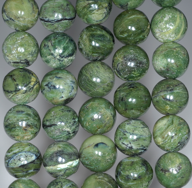 как выглядит 12MM GREEN CHRYSOPRASE GEMSTONE ROUND LOOSE BEADS 15.5" фото